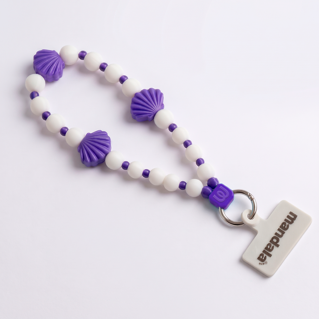 Charm Hand Strap Sea Shell - Mandala Cases 