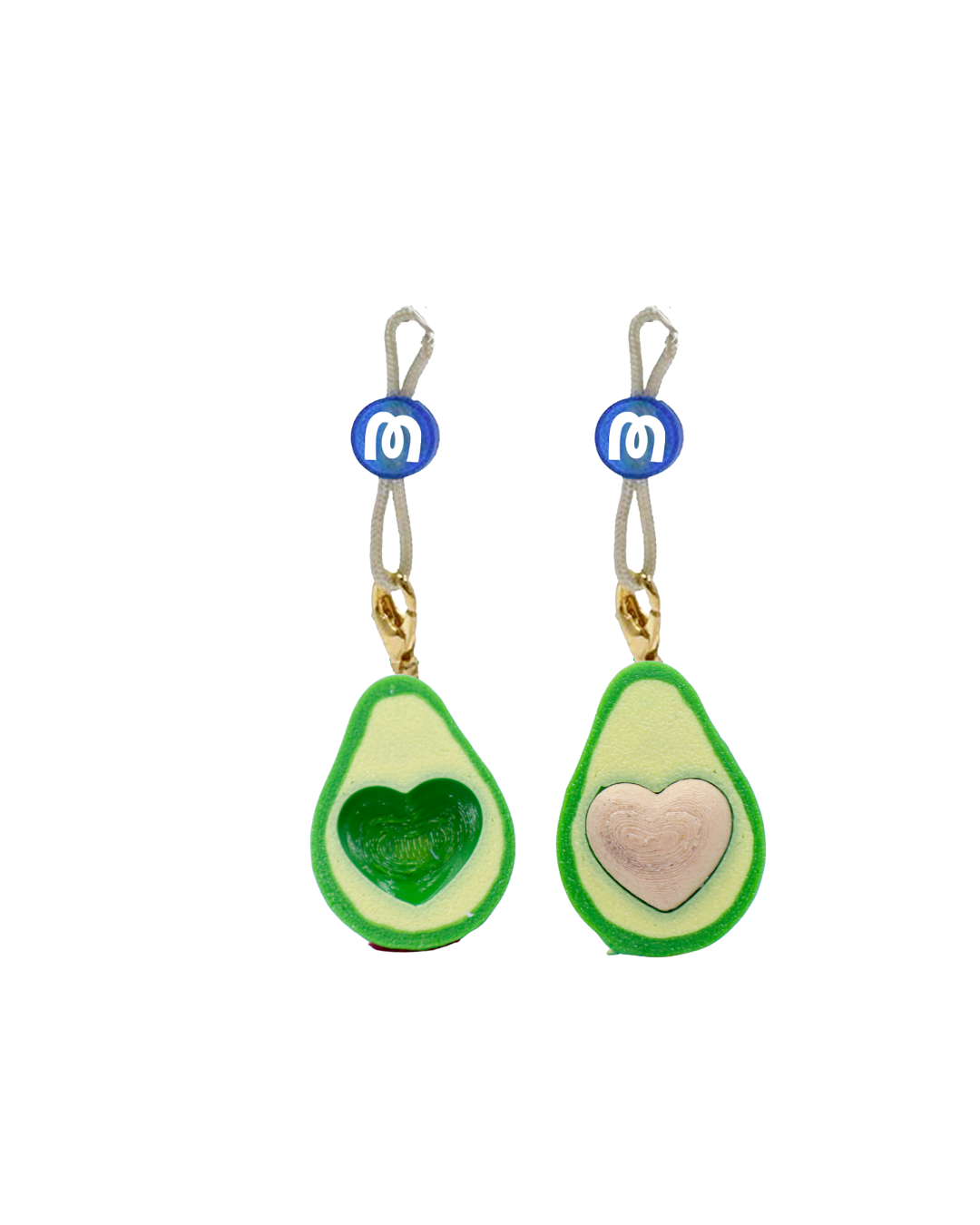 Holding Aguacate couple love