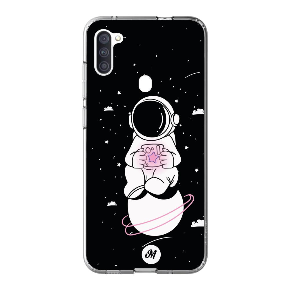 Cases para Samsung M11 Funda Astronauta Remake - Mandala Cases