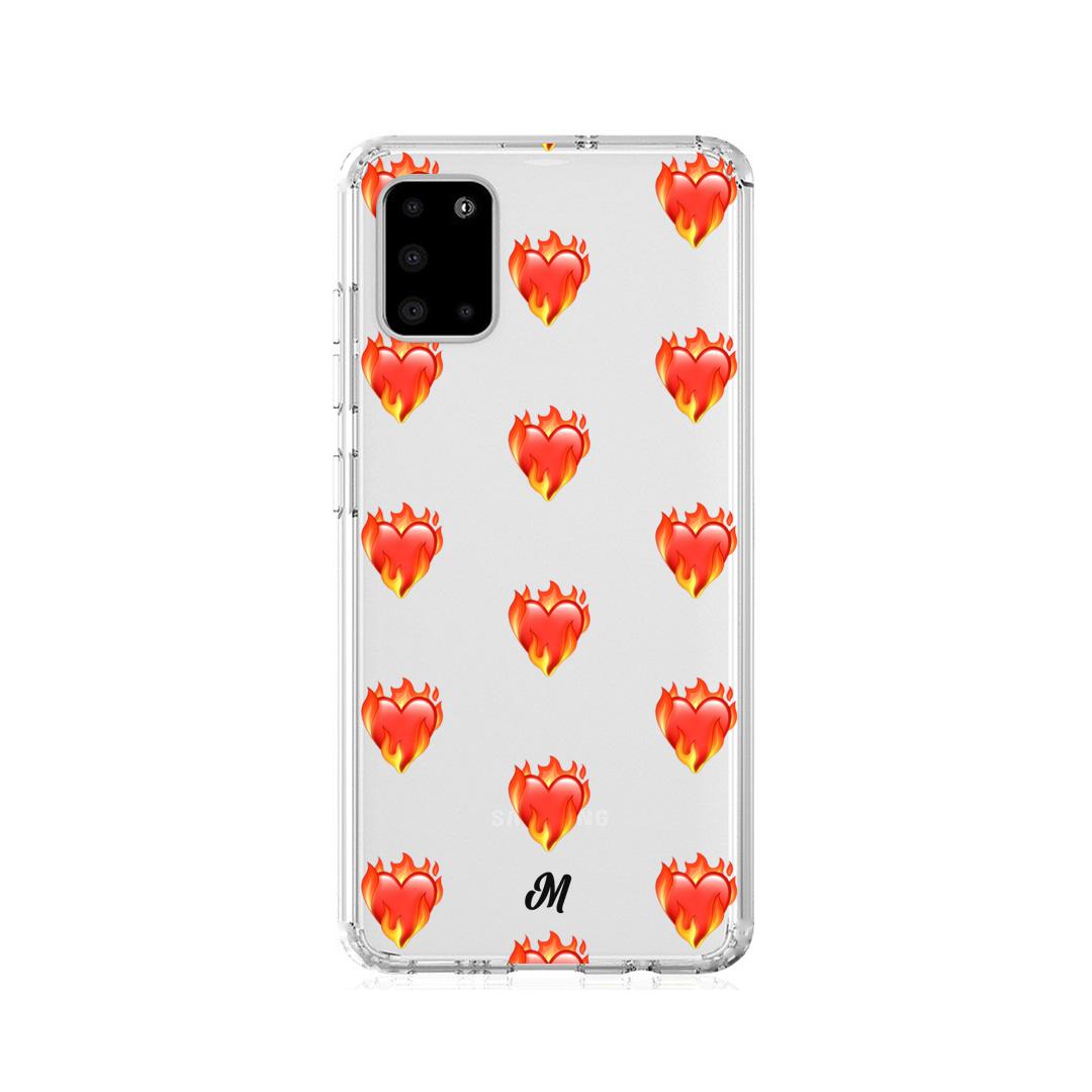 Case para Samsung A31 de Corazón en llamas - Mandala Cases