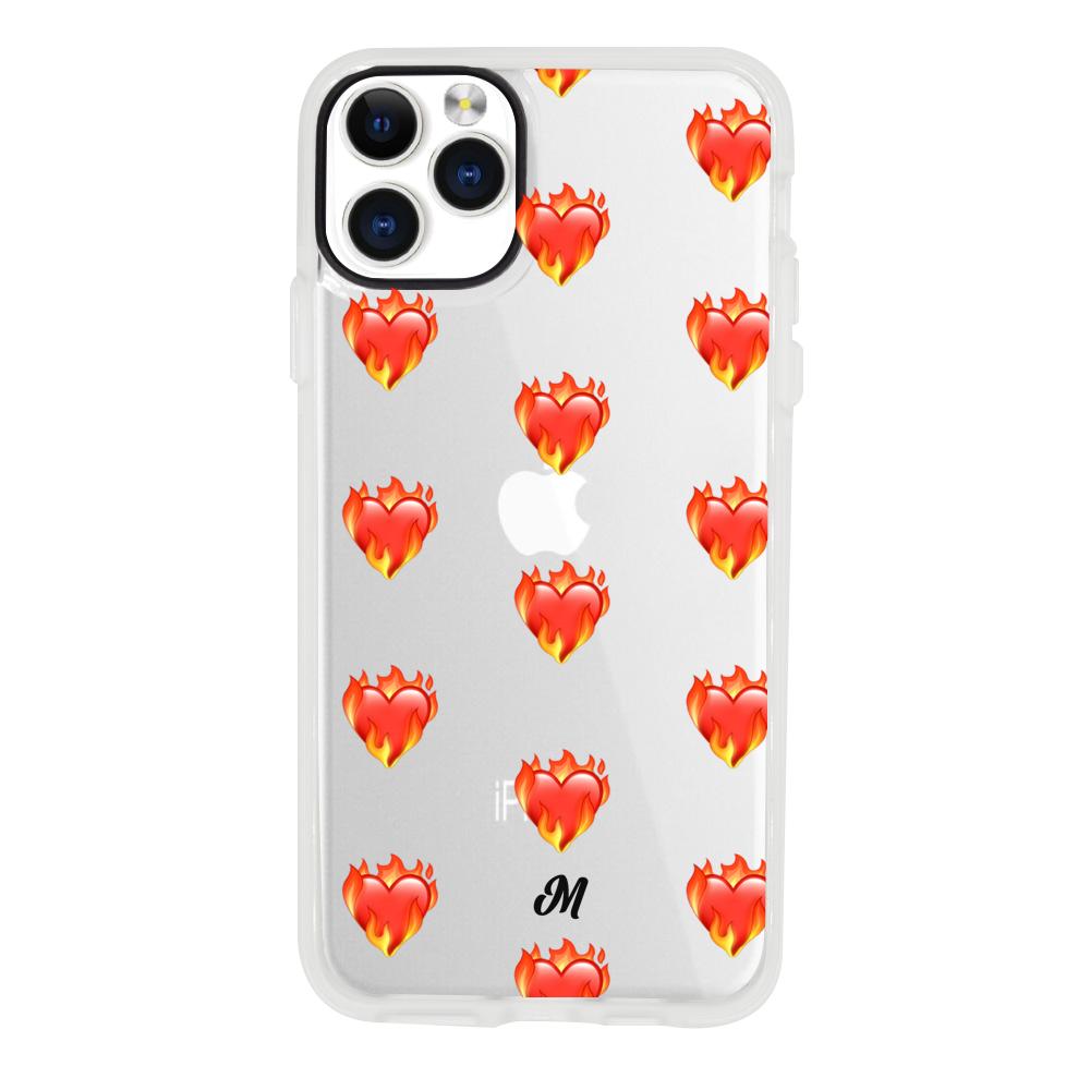 Case para iphone 11 pro max de Corazón en llamas - Mandala Cases
