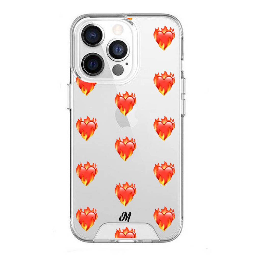 Case para iphone 13 pro max de Corazón en llamas - Mandala Cases