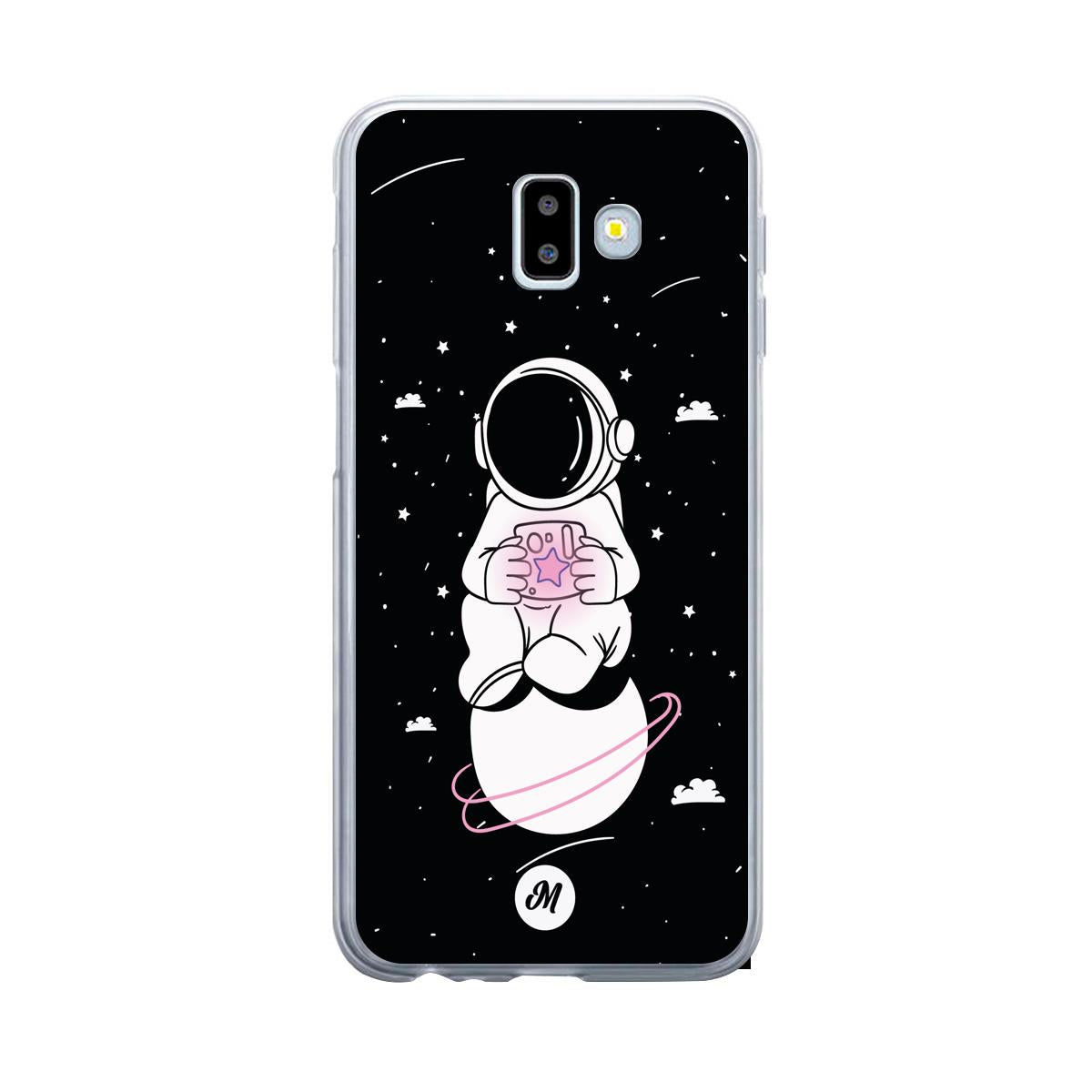 Cases para Samsung J6 Plus Funda Astronauta Remake - Mandala Cases